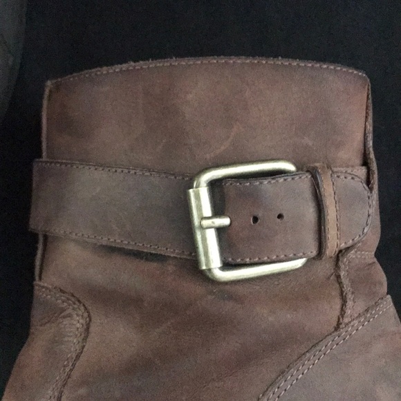 Cole Haan Soft Leather Pointed Toe Booties - Picture 7 of 8